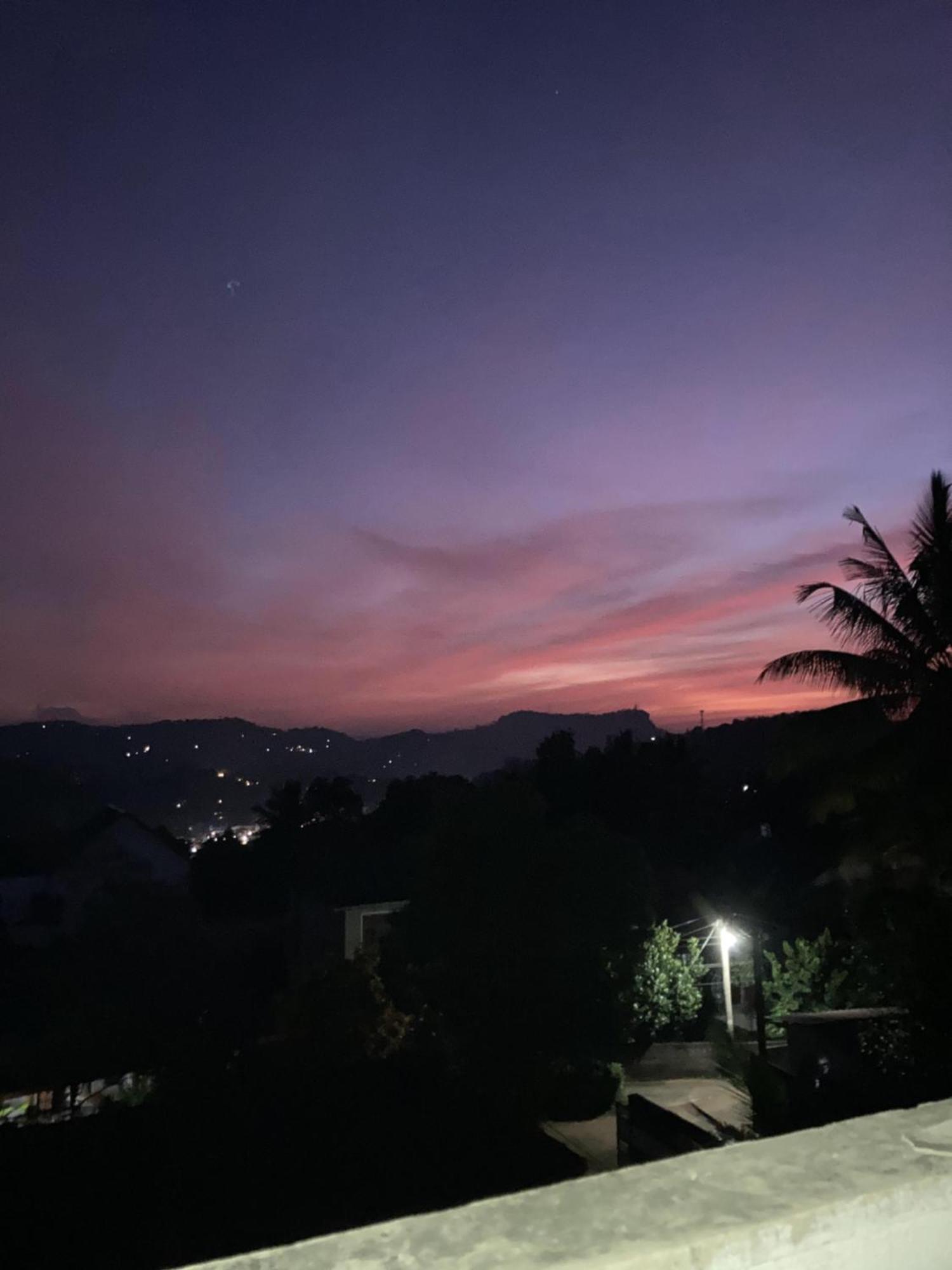 Misty Mountain Lodge Kegalle Buitenkant foto